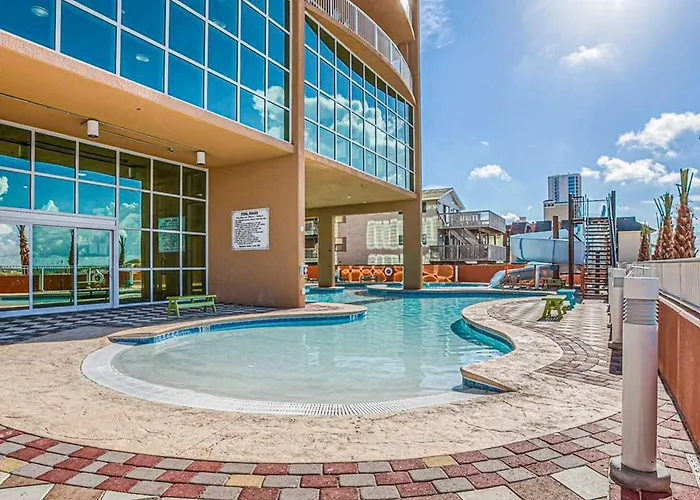 Holiday home Corner With Stunning Gulf-front View Pool Hot Tub Gym W&d & Ac